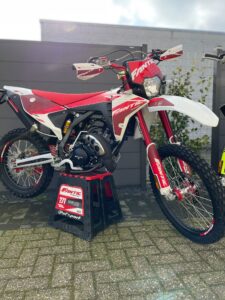 Compleet Stickerset XE/XM 50 Rood
