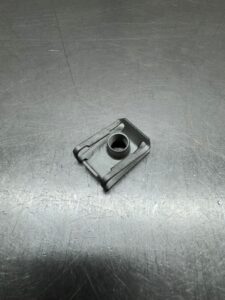 Speed nut/ Kooi moer M6